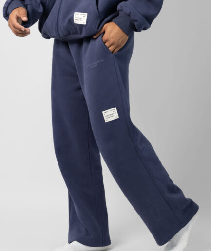 Comfrt Affirmation Straight Leg Sweatpants