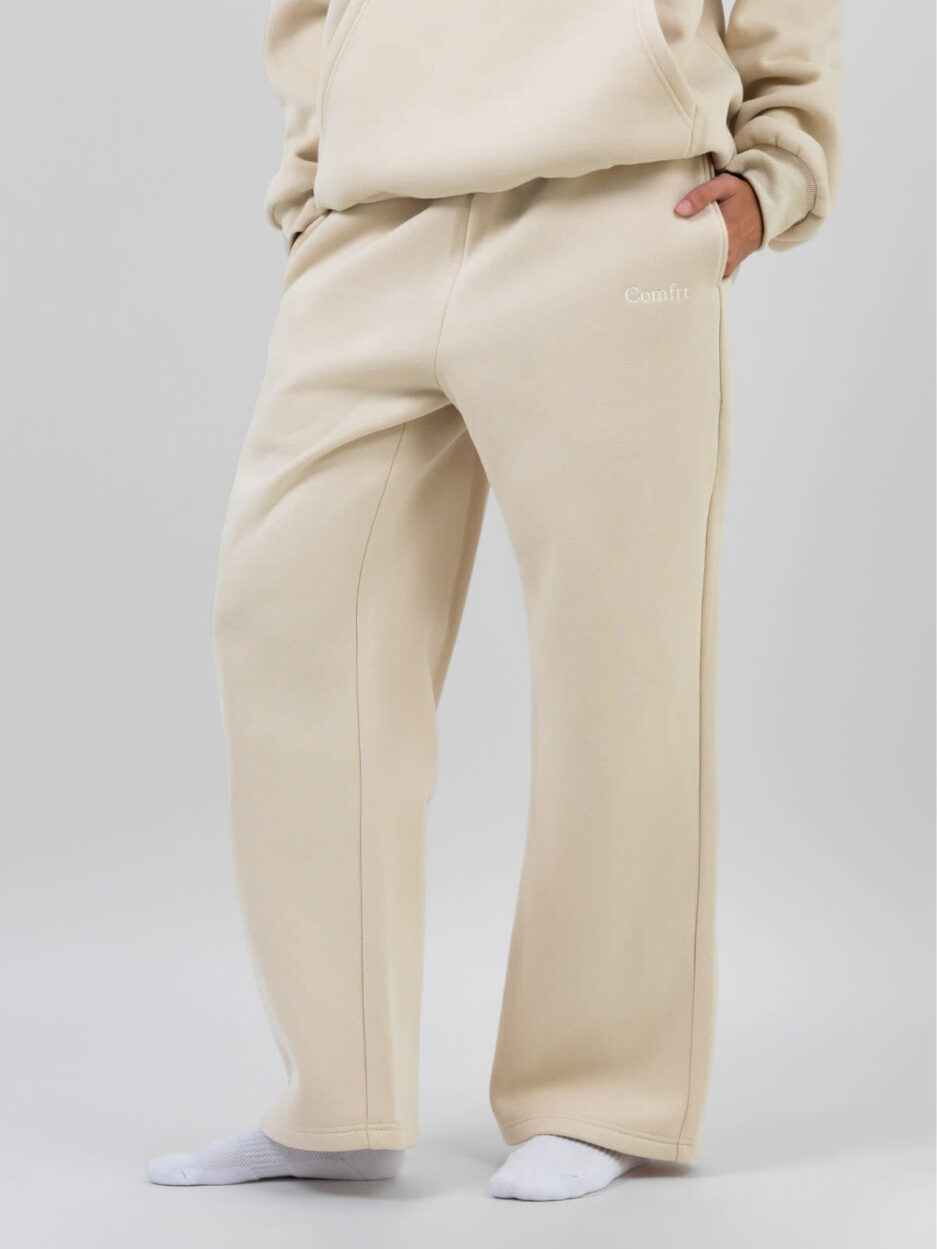 Comfrt Signature Straight Leg Sweatpants