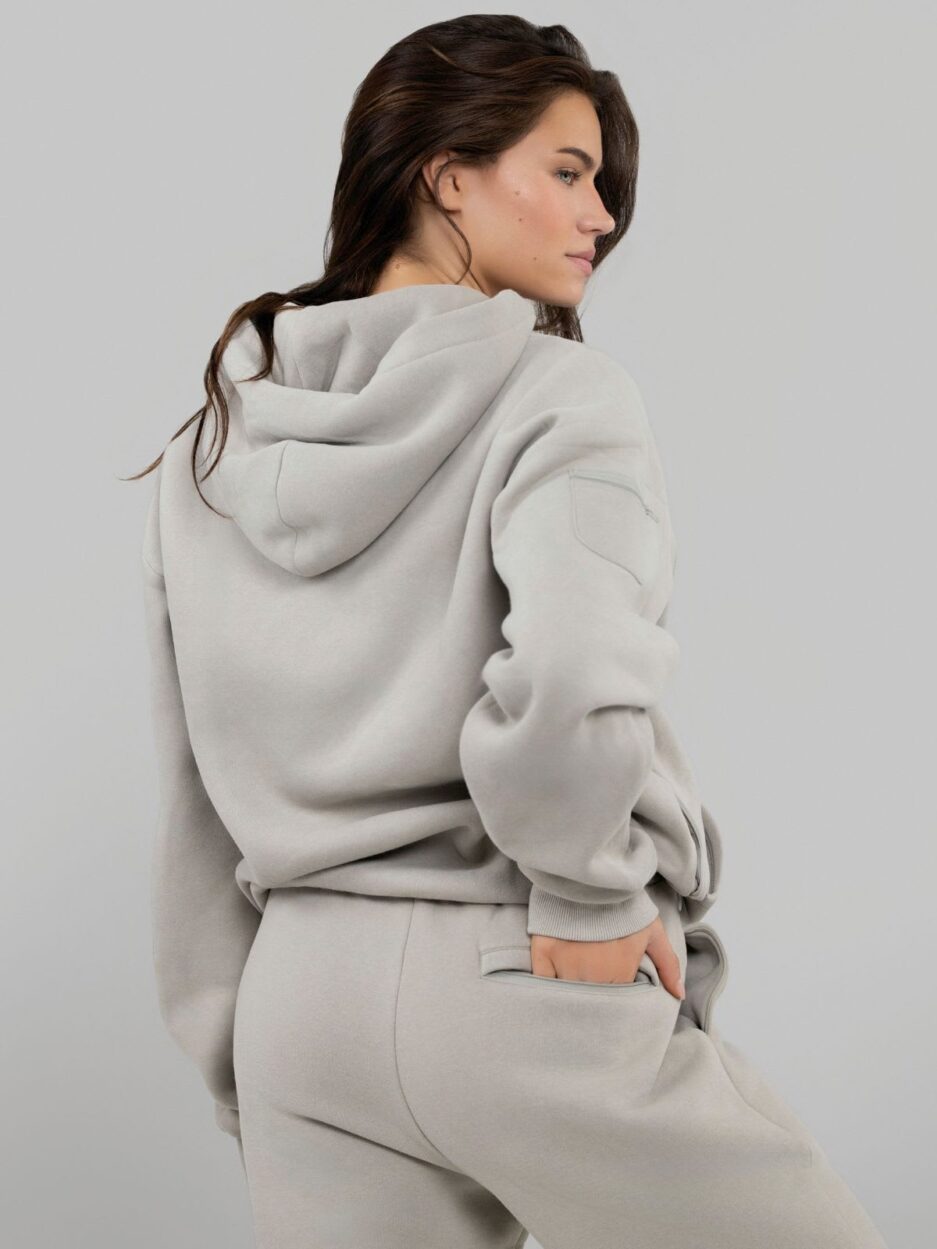 Comfrt Travel Essentials Hoodie™